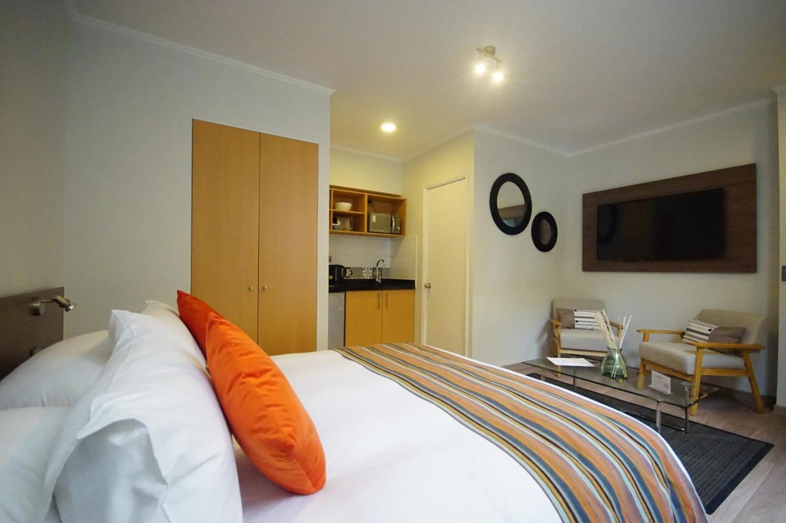 Apart Hotel Providencia サンティアゴ エクステリア 写真